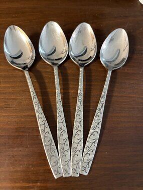 Set Of 4 Epic Stainless USA Teaspoons With Swirl Handle Design